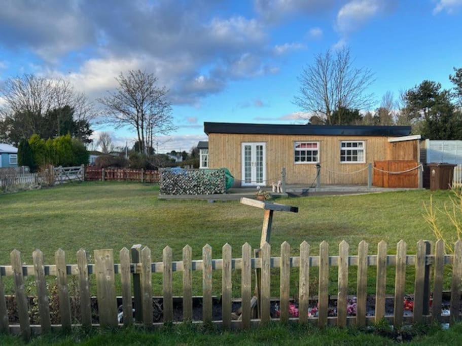 Шале The By Hip Haus Humberston